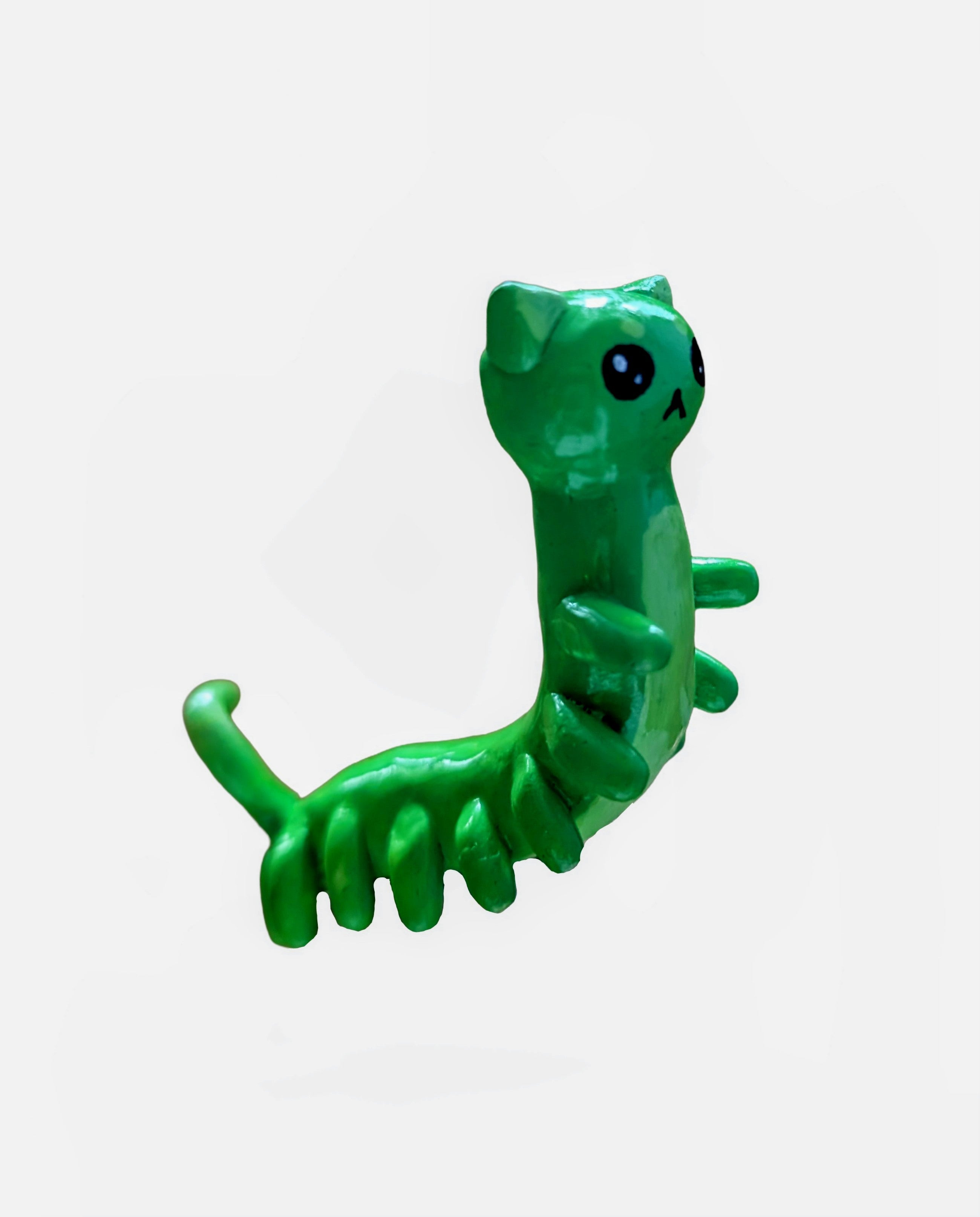 Cat-erpillar hairclip